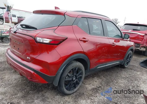 2023 Nissan Kicks Sr Xtronic Cvt z USA, uszkodzony, nr VIN 3N1CP5DV5PL574427